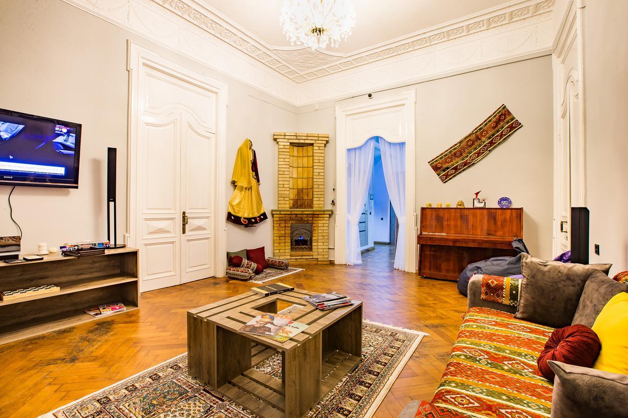 Khamsa Hostel Baku Extérieur photo